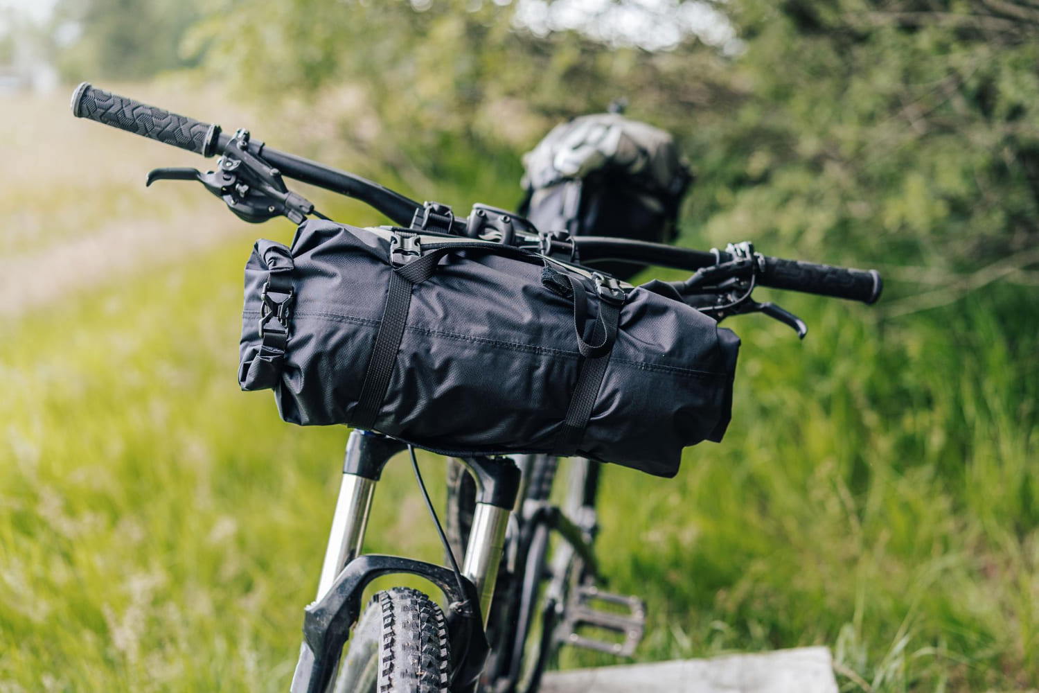 ZippyMotoinir: Lightweight Camping Gear for Bike Trips
